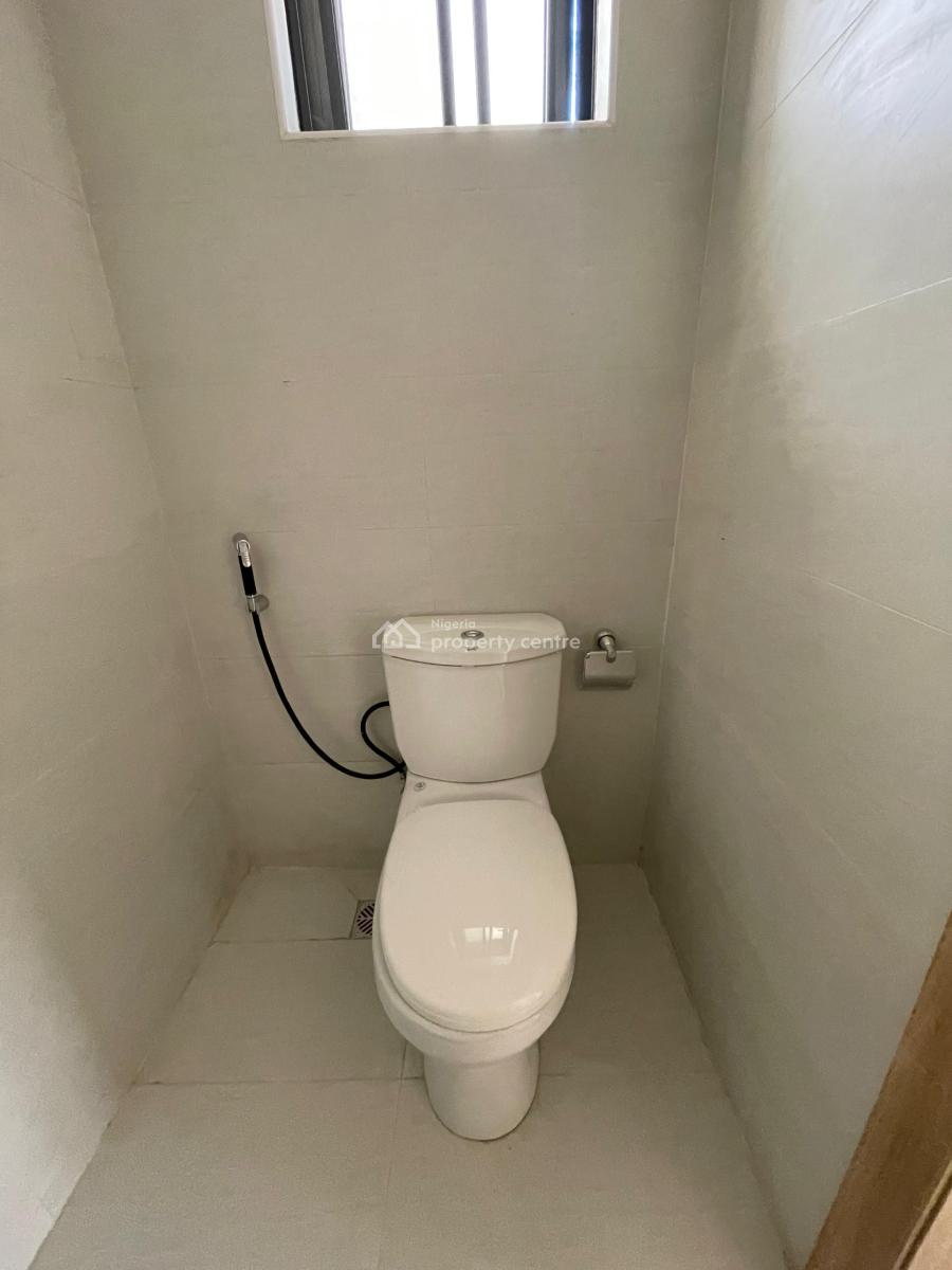 Brand New 2 Bedroom Apartment with Swimming Pool, Lekki Phase 1, Lekki, Lagos, Flat / Apartment for Rent