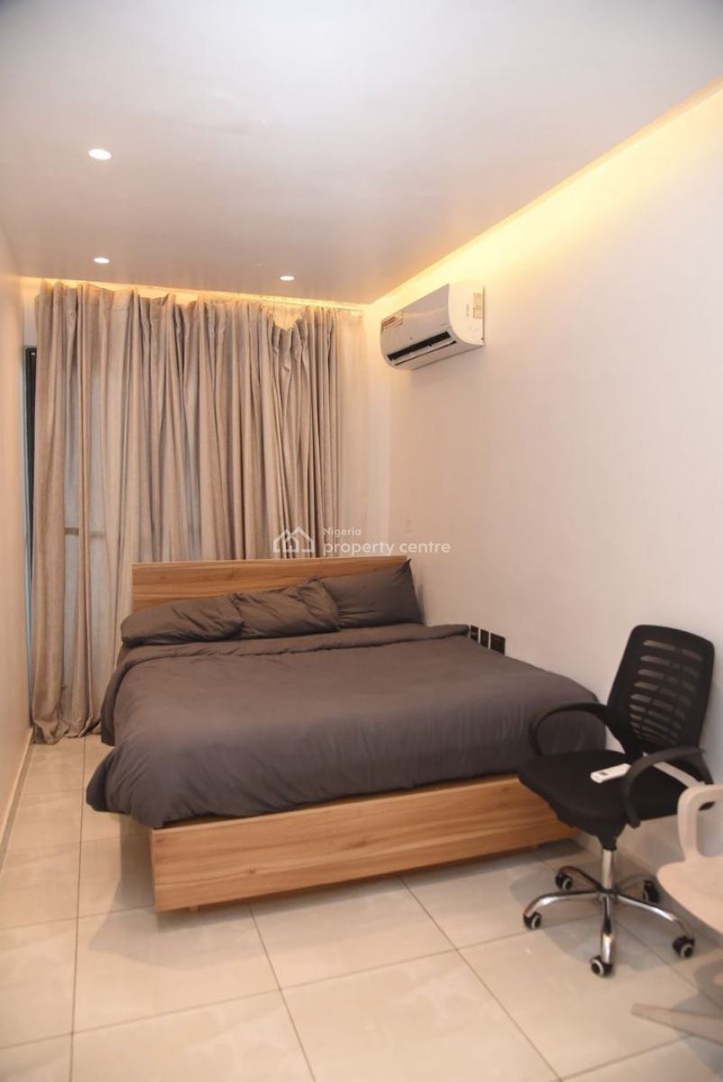 Luxury 3 Bedroom Penthouse + 2 Rooms Bq, Victoria Island (vi), Lagos, Flat / Apartment for Sale