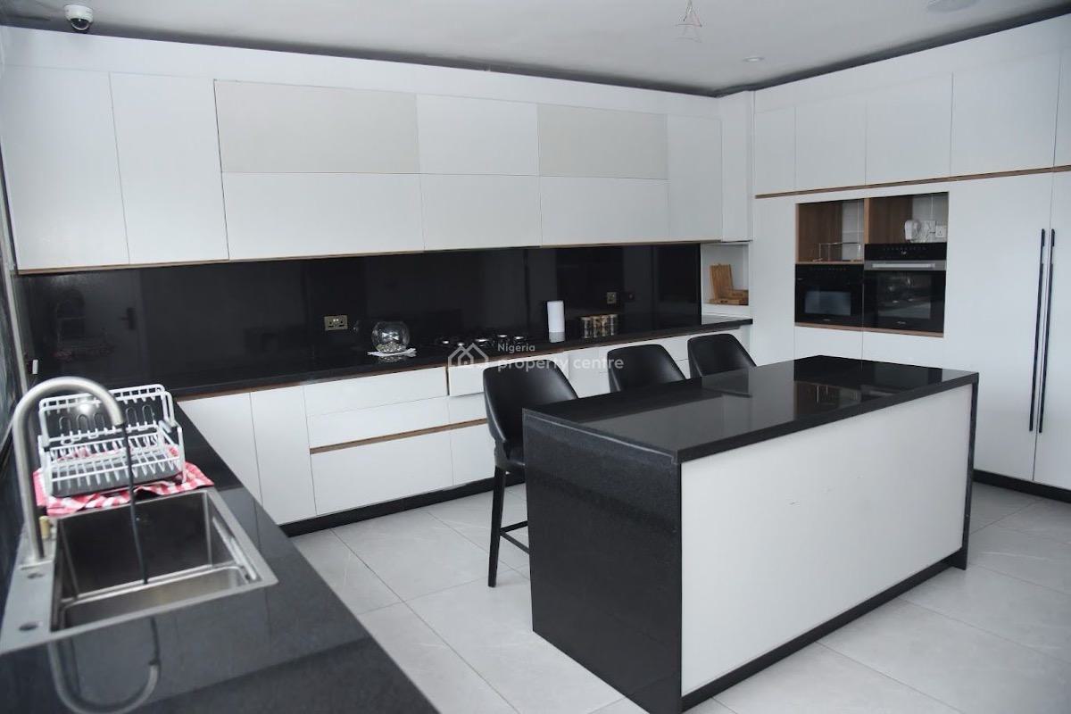 Luxury 3 Bedroom Penthouse + 2 Rooms Bq, Victoria Island (vi), Lagos, Flat / Apartment for Sale