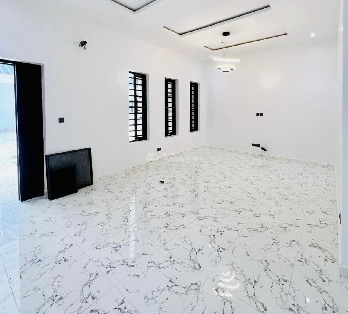3bedroom Terrace Duplex, Mobil Road, Lekki, Lagos, Terraced Duplex for Sale