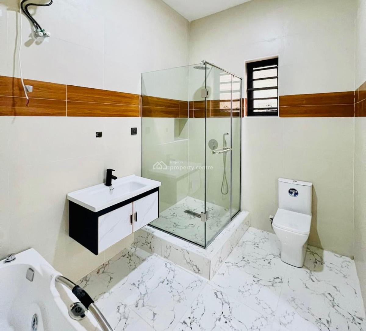 3bedroom Terrace Duplex, Mobil Road, Lekki, Lagos, Terraced Duplex for Sale