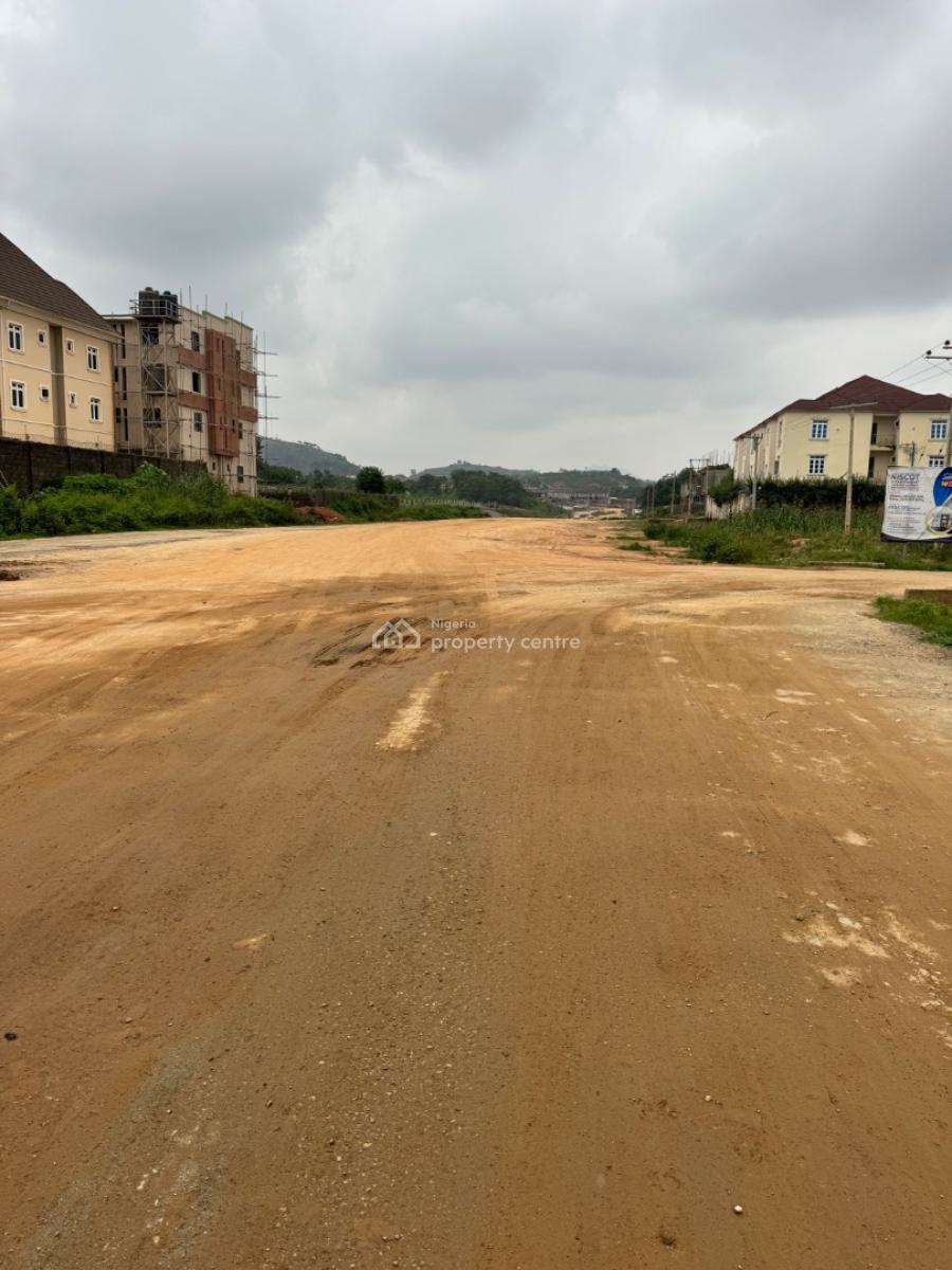 Well Positioned & Perfectly Placed Residential Livable Plot, Behind Unique Estate Near Living Faith Church, Katampe (main), Katampe, Abuja, Residential Land for Sale