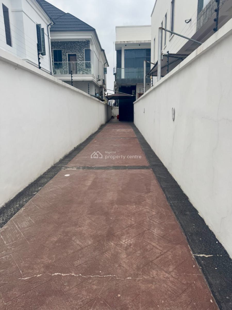 Fully Furnished & Spacious 4 Bedroom Semi Detached Duplex & Bq, Royal Pine Estate Off Orchid Road, Eleganza Busstop, Lekki, Lagos, Semi-detached Duplex for Sale