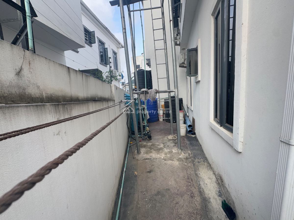 Fully Furnished & Spacious 4 Bedroom Semi Detached Duplex & Bq, Royal Pine Estate Off Orchid Road, Eleganza Busstop, Lekki, Lagos, Semi-detached Duplex for Sale