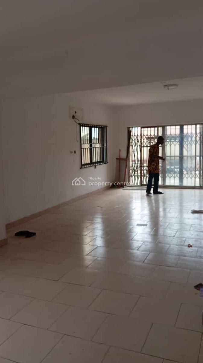 4 Bedroom Semidetached, Anthony, Maryland, Lagos, Semi-detached Duplex for Rent