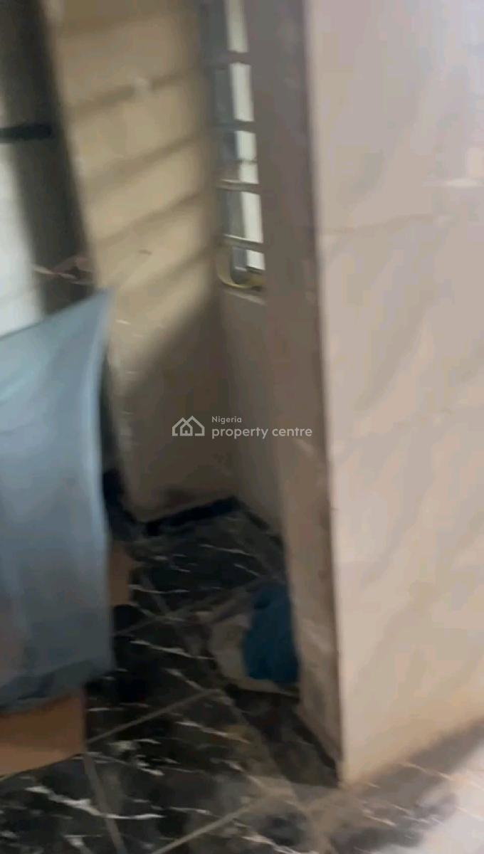 Standard and Executive Roomself Contain, Shomolu, Lagos, Self Contain (single Rooms) for Rent