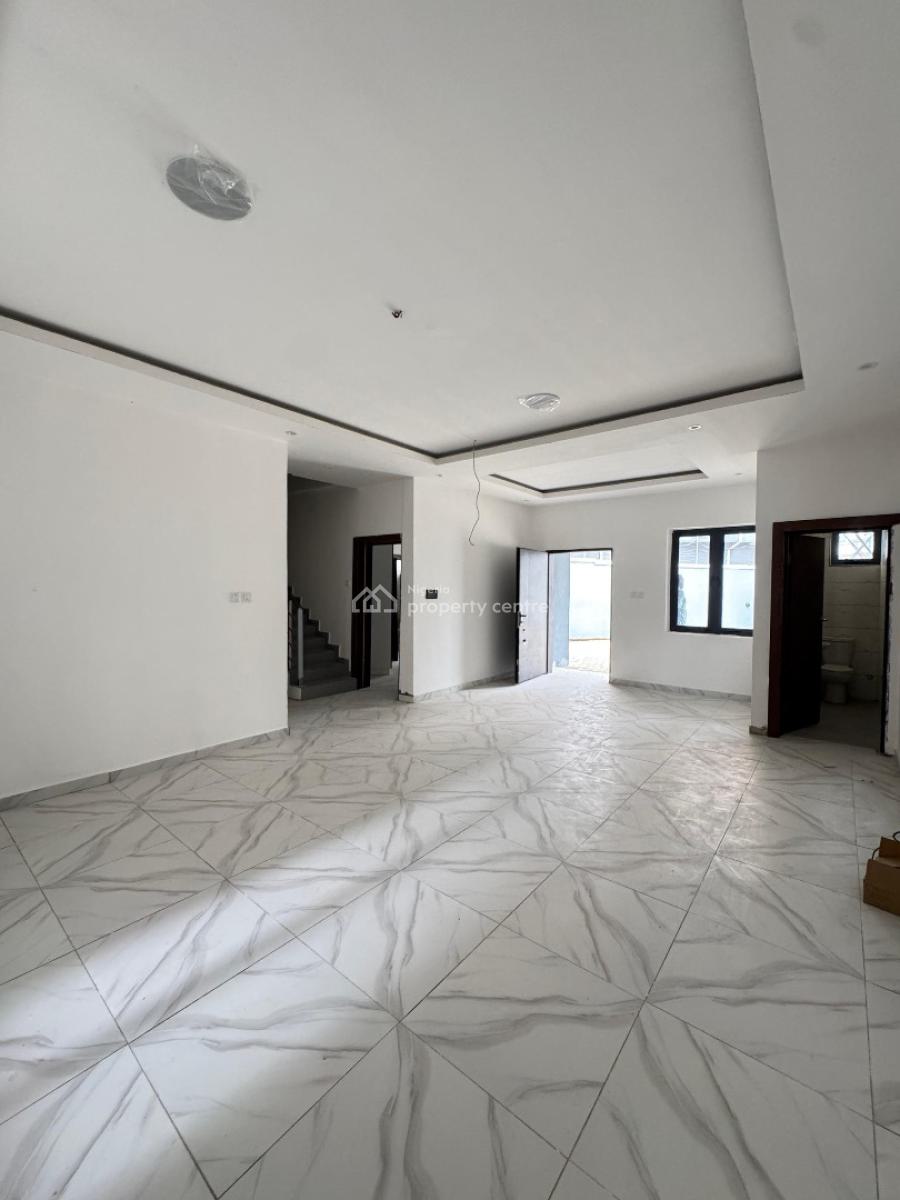 Beautiful 4 Bedroom Semi Detached with Excellent Facilities, Ikota, Lekki, Lagos, Semi-detached Duplex for Sale