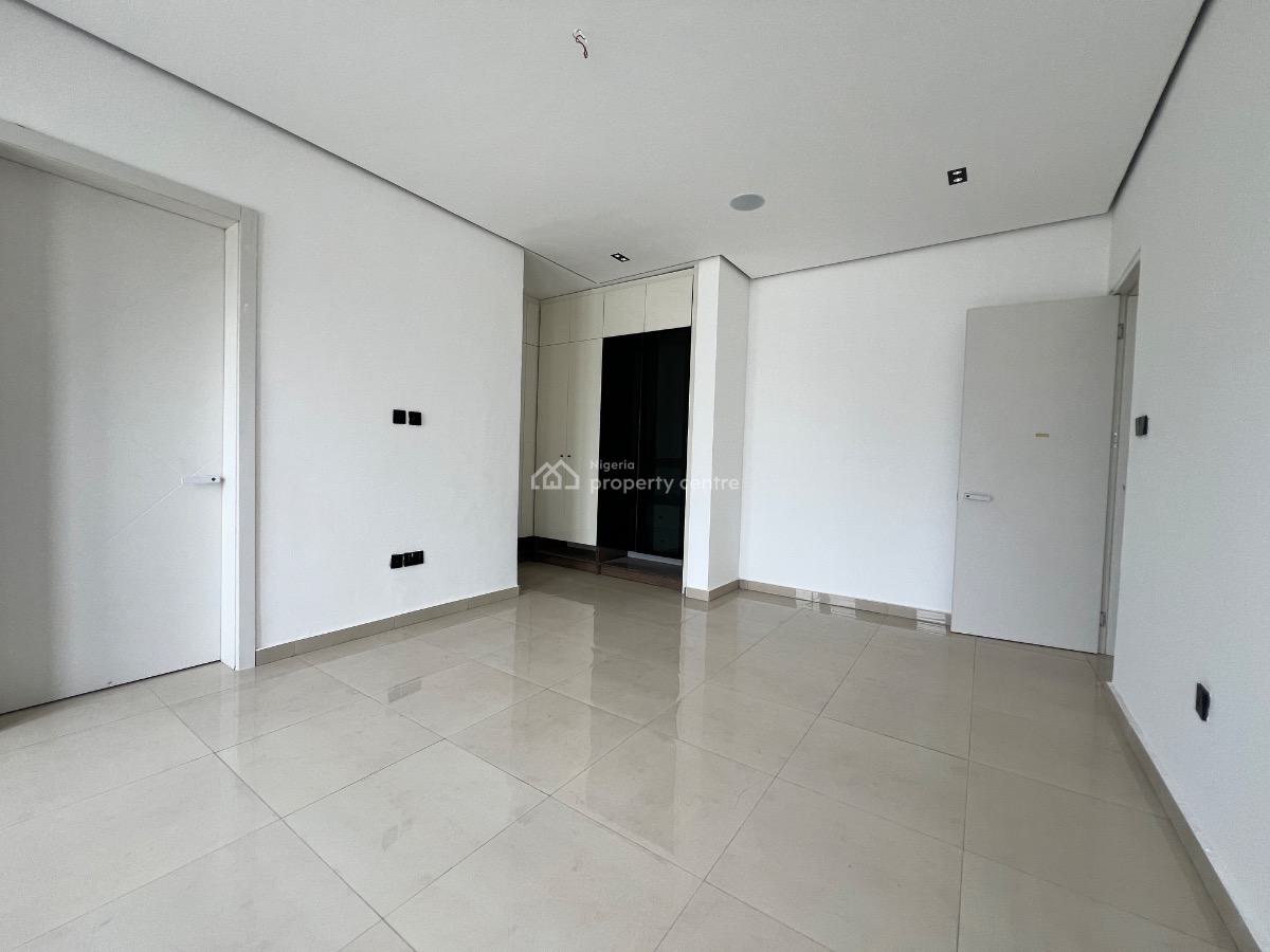 Newly Built 2 Bedroom Luxury Apartment with Swimming Pool, Lekki Phase 1, Lekki, Lagos, Flat / Apartment for Sale