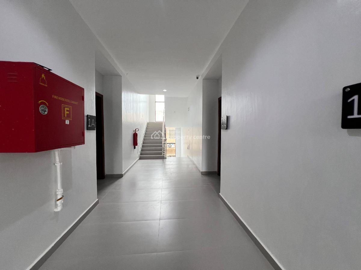 Newly Built 2 Bedroom Luxury Apartment with Swimming Pool, Lekki Phase 1, Lekki, Lagos, Flat / Apartment for Sale