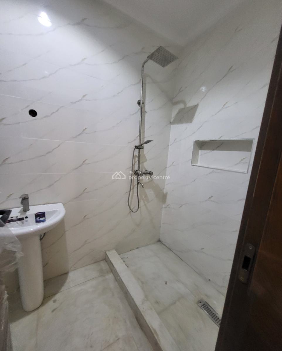 Luxurious Massive Brand New 3bedroom Flat, By Grand Pela Hotel, Durumi, Abuja, Flat / Apartment for Rent