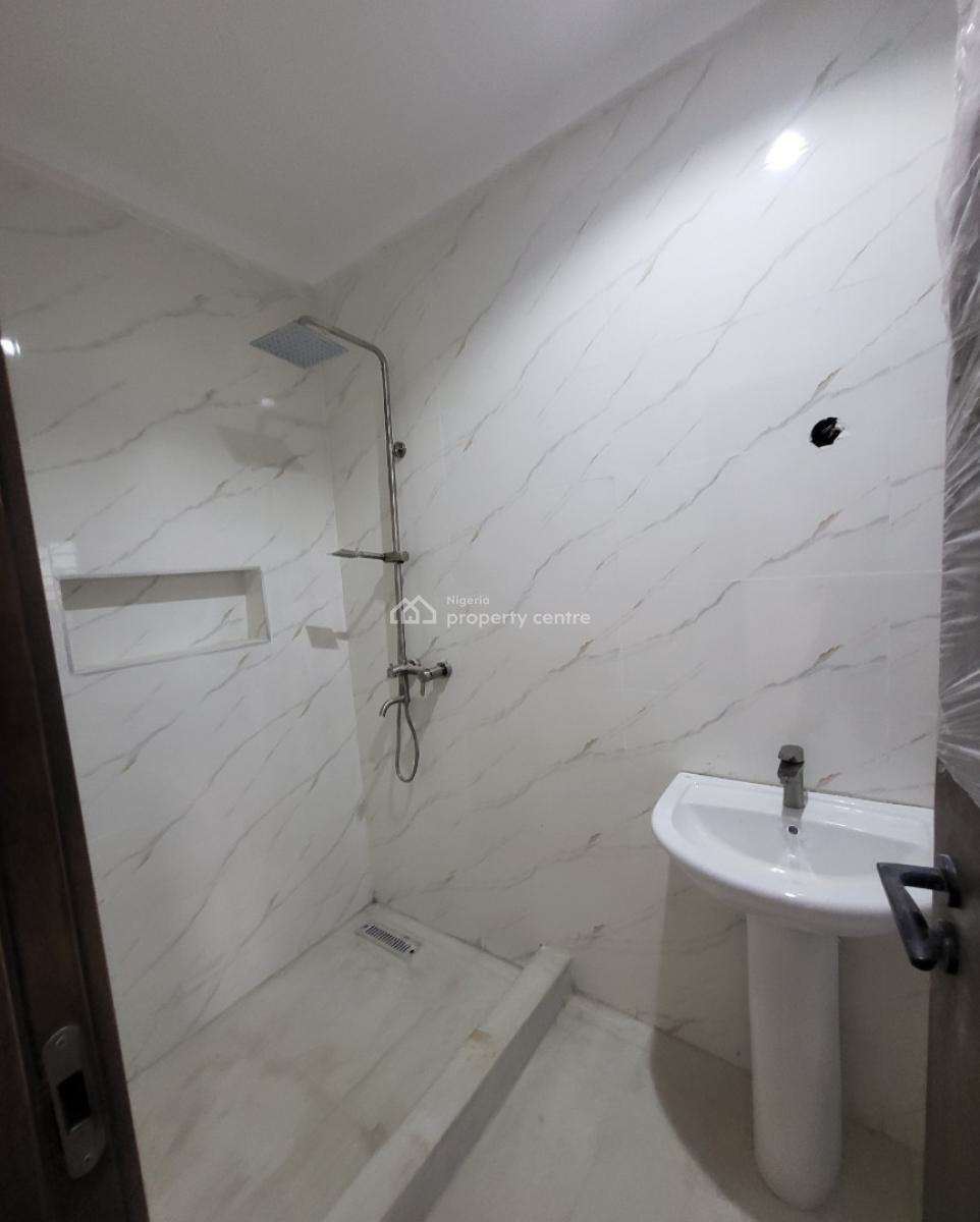 Luxurious Massive Brand New 3bedroom Flat, By Grand Pela Hotel, Durumi, Abuja, Flat / Apartment for Rent
