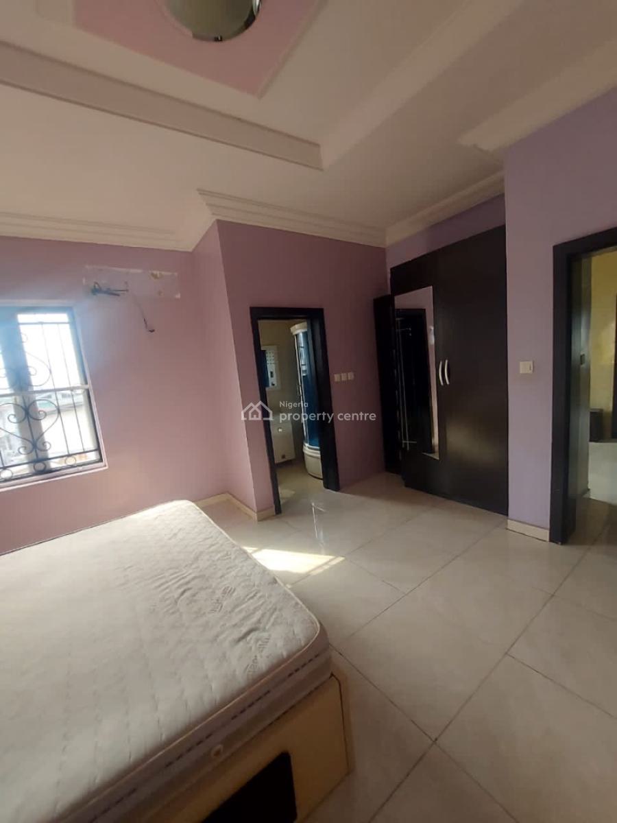 Neatly Used Spacious 4bedroom Full-detached Duplex with 2bedroom Flat, Gra Phase 2, Magodo, Lagos, Detached Duplex for Sale