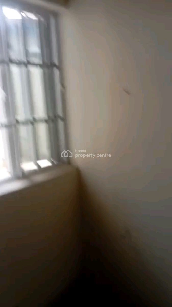 a Luxury 2-bedroom with 1 Master Bedroom and Extra One Toilet and Bath, Off Goodluck Street, Ori-oke, Ogudu, Lagos, Flat / Apartment for Rent
