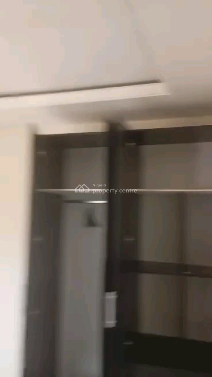 a Luxury 2-bedroom with 1 Master Bedroom and Extra One Toilet and Bath, Off Goodluck Street, Ori-oke, Ogudu, Lagos, Flat / Apartment for Rent