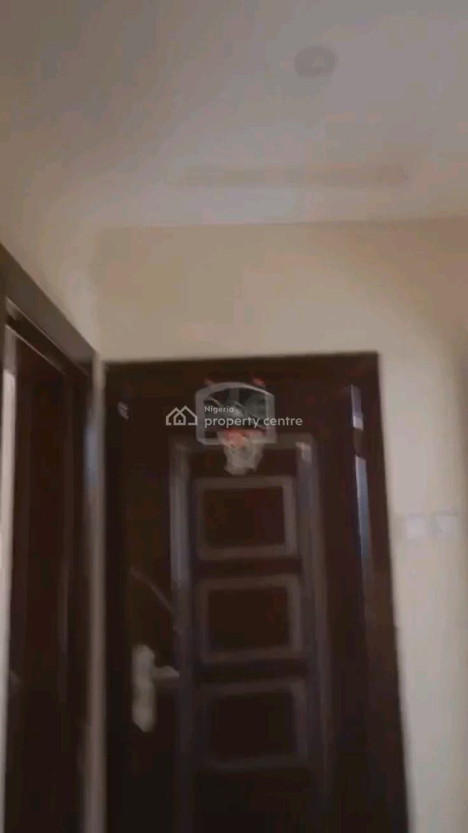 a Luxury 2-bedroom with 1 Master Bedroom and Extra One Toilet and Bath, Off Goodluck Street, Ori-oke, Ogudu, Lagos, Flat / Apartment for Rent