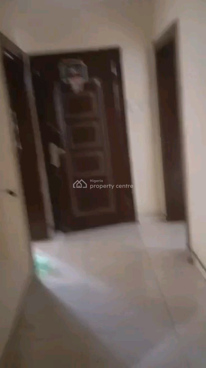 a Luxury 2-bedroom with 1 Master Bedroom and Extra One Toilet and Bath, Off Goodluck Street, Ori-oke, Ogudu, Lagos, Flat / Apartment for Rent