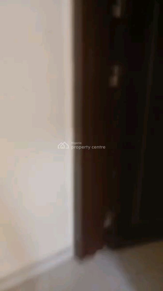 a Luxury 2-bedroom with 1 Master Bedroom and Extra One Toilet and Bath, Off Goodluck Street, Ori-oke, Ogudu, Lagos, Flat / Apartment for Rent