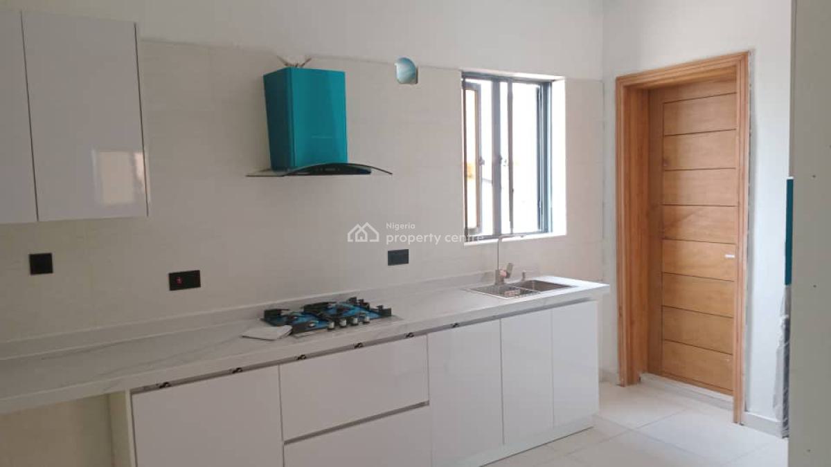 2 Bedroom Apartment., Lekki Phase 1, Lekki, Lagos, Flat / Apartment for Rent