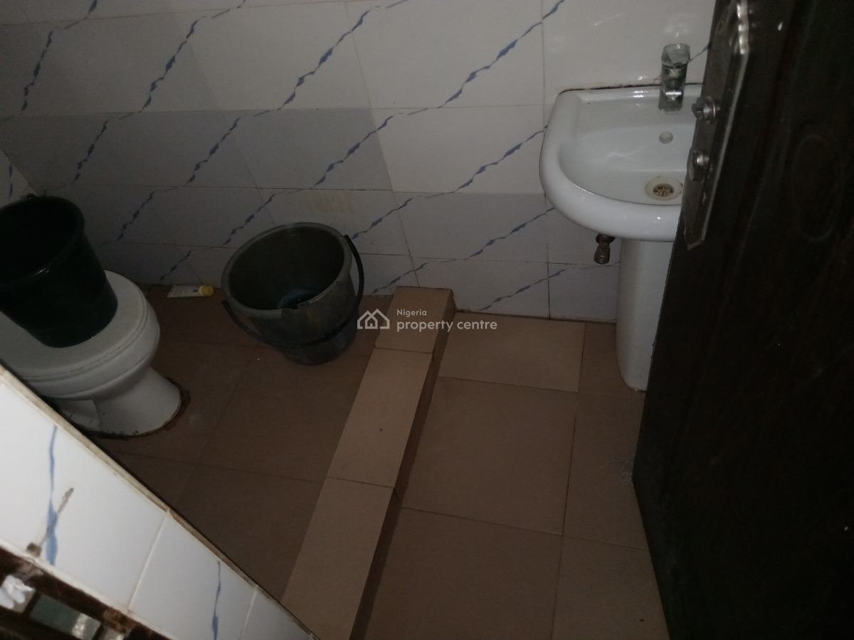 Spacious Room and Parlour, Ogombo on a Tared Road, Ajah, Lagos, Mini Flat (room and Parlour) for Rent