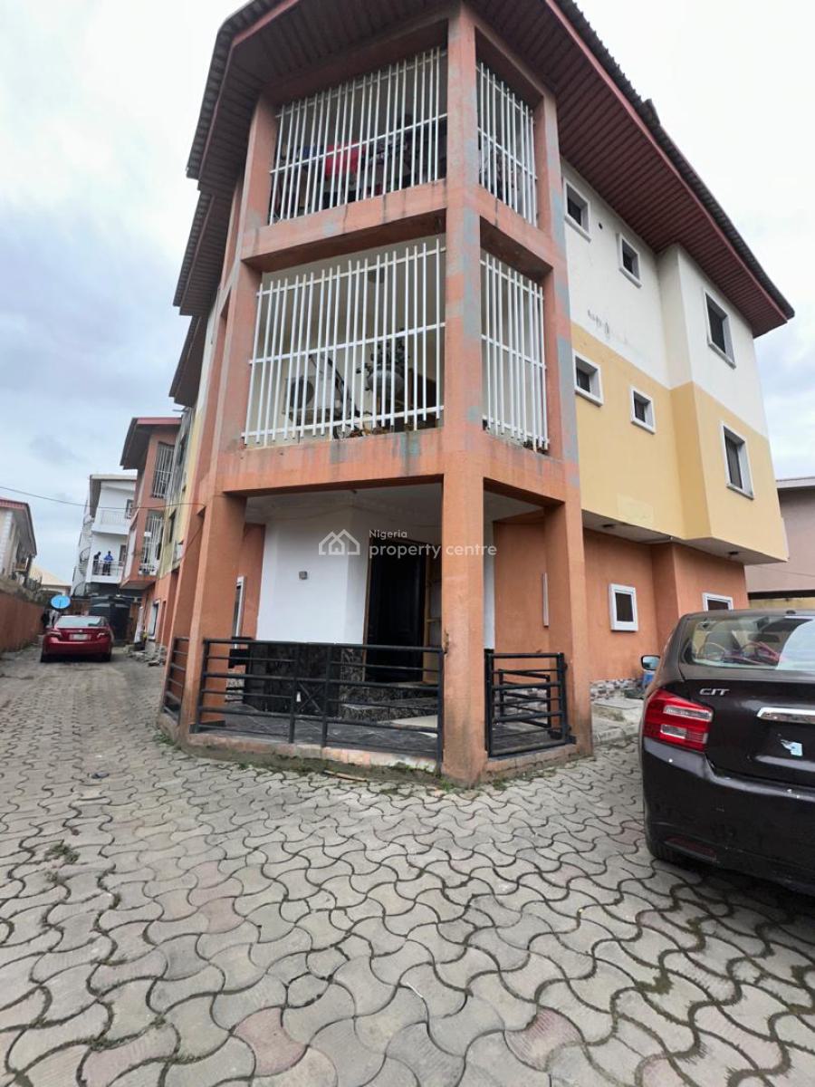 3 Bedroom  Apartment with Self Compound, Osapa, Lekki, Lagos, Flat / Apartment for Rent