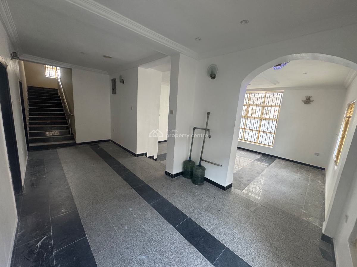 a Well Renovated 5 Bedrooms Spacious Fully Detached Duplex with Bq, By Dowel College, Lekki Phase 1, Lekki, Lagos, Detached Duplex for Rent