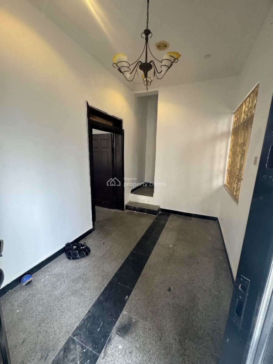 a Well Renovated 5 Bedrooms Spacious Fully Detached Duplex with Bq, By Dowel College, Lekki Phase 1, Lekki, Lagos, Detached Duplex for Rent