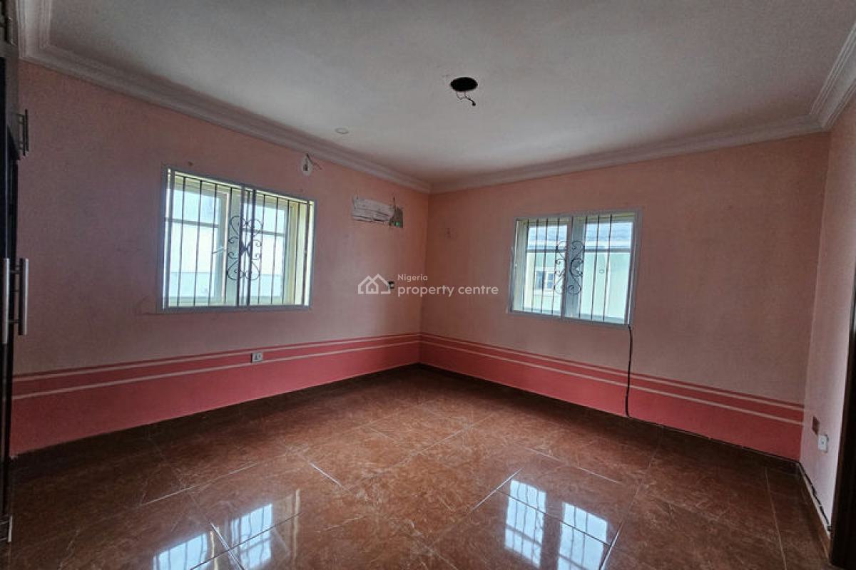 Well Finished 3 Bedroom Flat, Gra, Ikota, Lekki, Lagos, Flat / Apartment for Rent