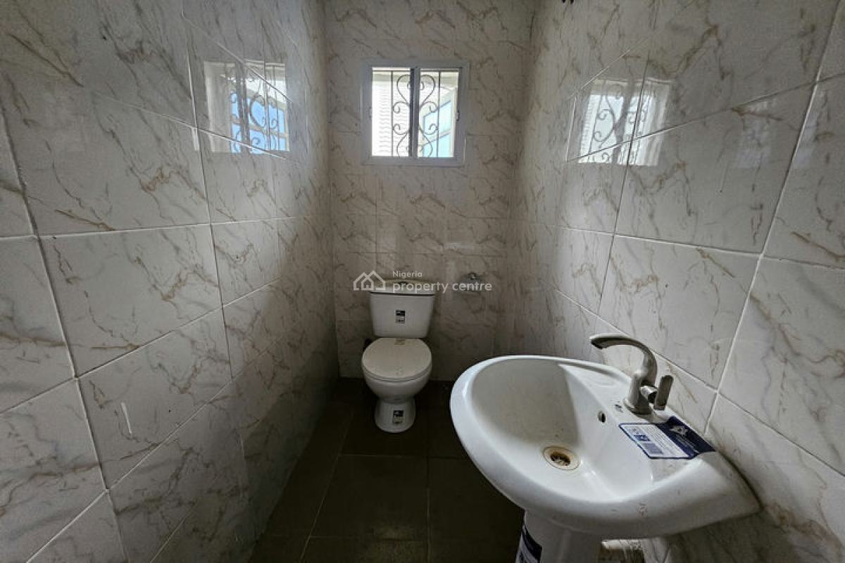 Well Finished 3 Bedroom Flat, Gra, Ikota, Lekki, Lagos, Flat / Apartment for Rent