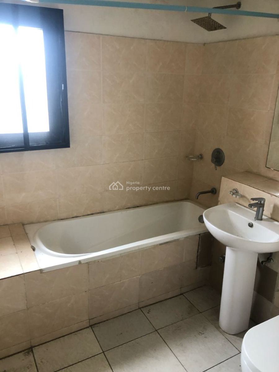4 Bedroom Apartment with Swimming Pool, Gym, Garden.(expatriates Only), Off Idejo Street, Victoria Island (vi), Lagos, Flat / Apartment for Rent