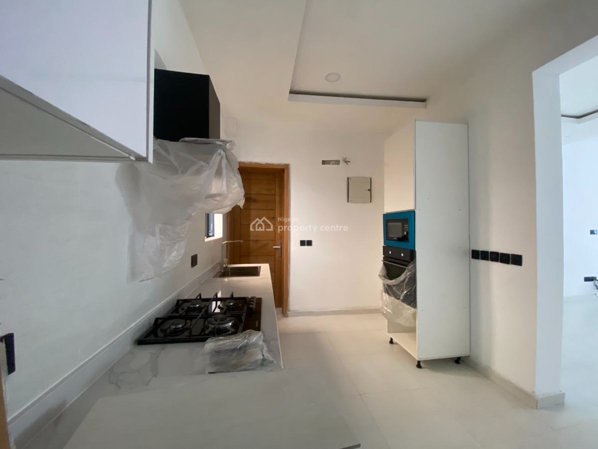 2 Bedroom Apartment, Lekki Phase 1, Lekki, Lagos, Flat / Apartment for Rent