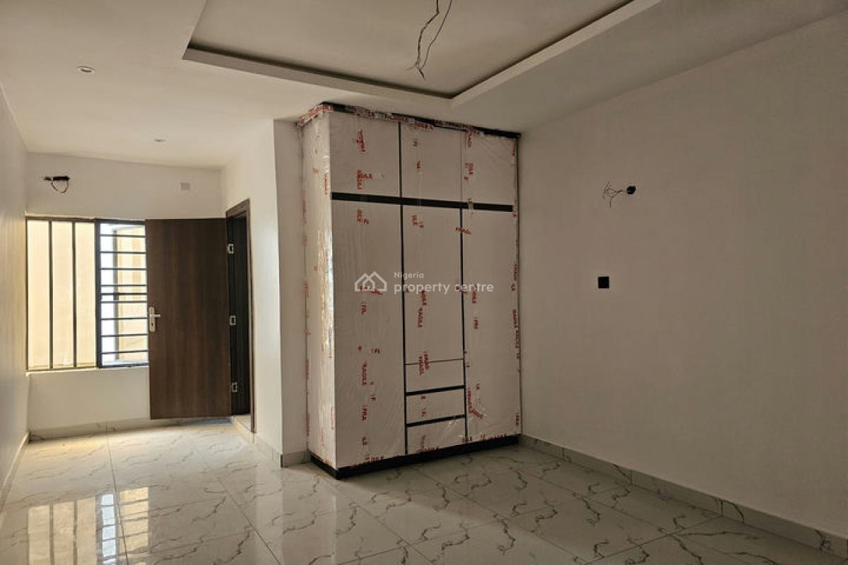 Luxury 3 Bedroom Terrace Duplex, Ikota, Lekki, Lagos, Terraced Duplex for Sale