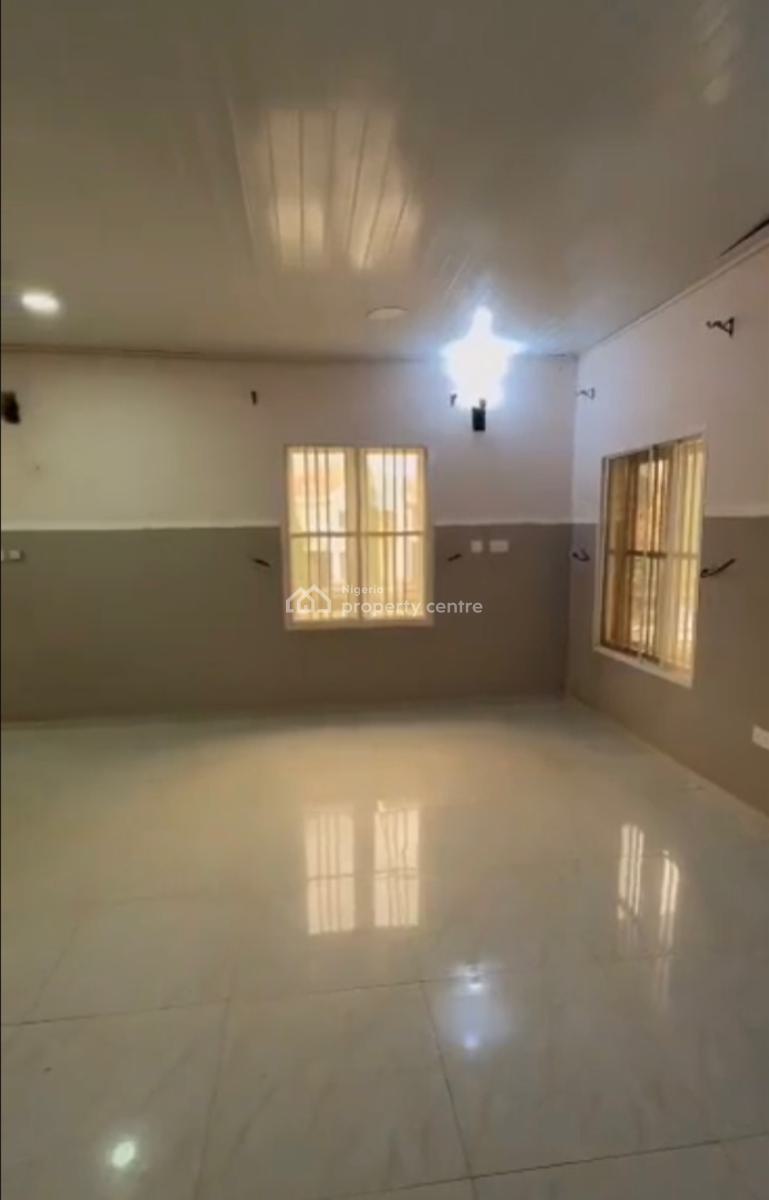 5 Bedrooms Spacious Duplex with 2 Rooms Bq, Inside Suncity Estate, Galadimawa, Abuja, Detached Duplex for Sale