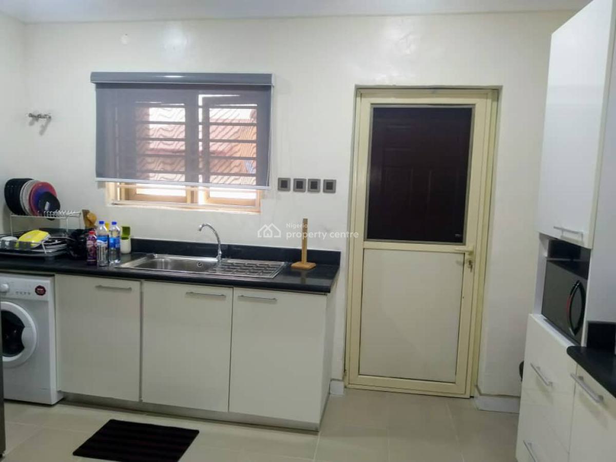 Luxury Furnished 3 Bedroom Flat, Off Fola Osibo, Lekki Phase 1, Lekki, Lagos, Flat / Apartment for Rent