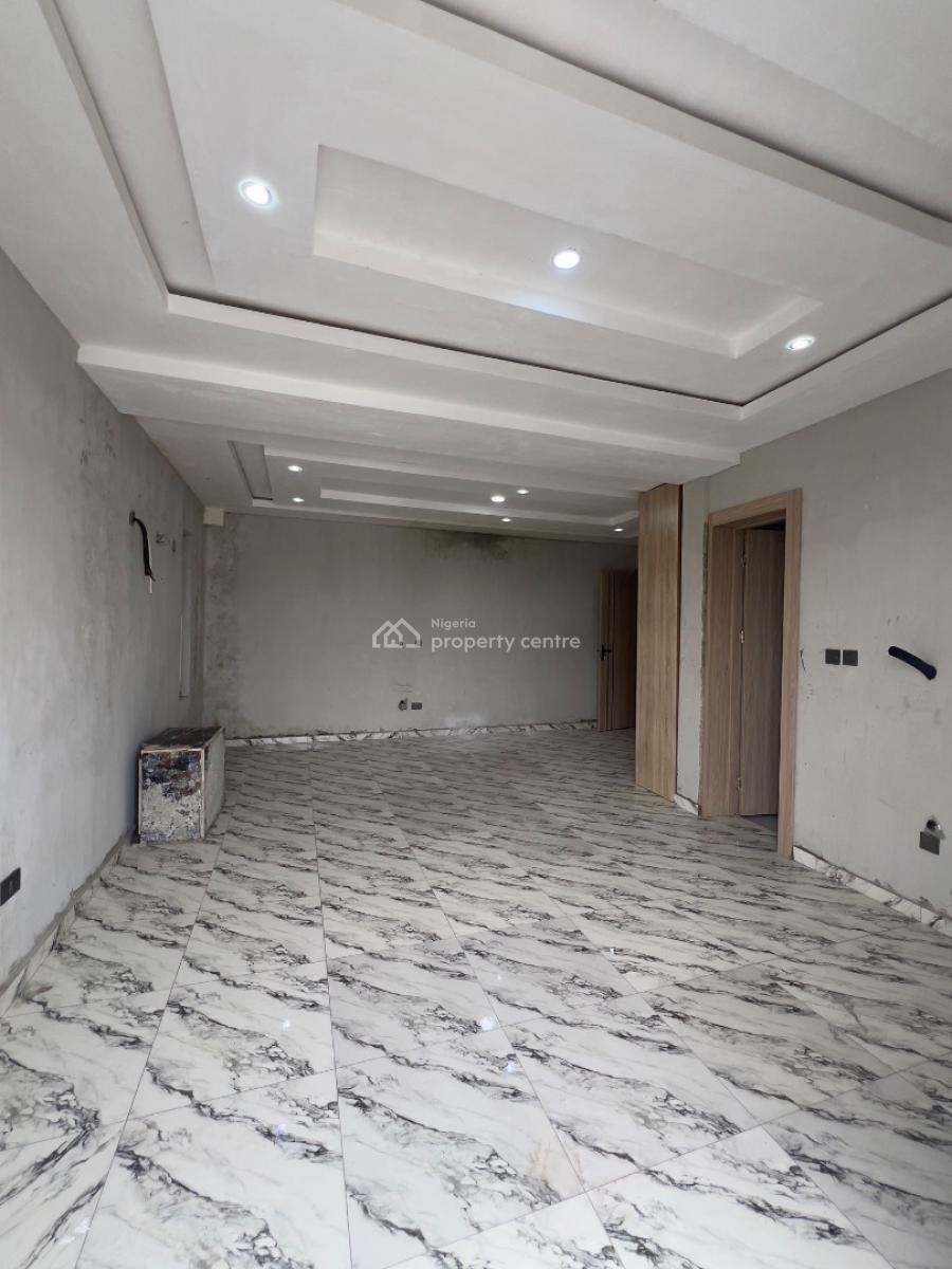 Lovely 3 Bedroom Apartment with Bq, Lekki Phase 1, Lekki, Lagos, Flat / Apartment for Rent