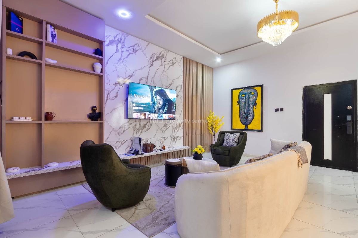 Furnished 2 Bedrooms Apartment, Lekki Phase 1, Lekki, Lagos, Flat / Apartment Short Let