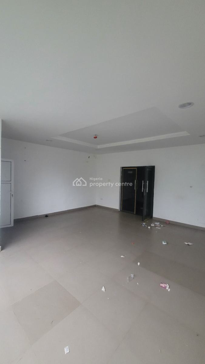 Massive Luxurious Space for Office/shop 35sqm, Guzape District, Abuja, Shop for Rent