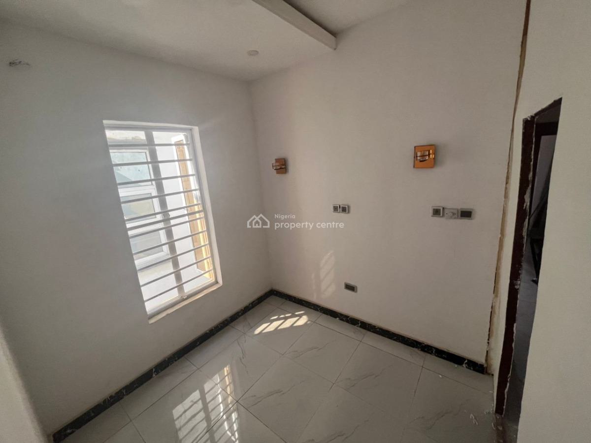 Room and Parlour in a Shared Apartment, Lekki, Lagos, Mini Flat (room and Parlour) for Rent