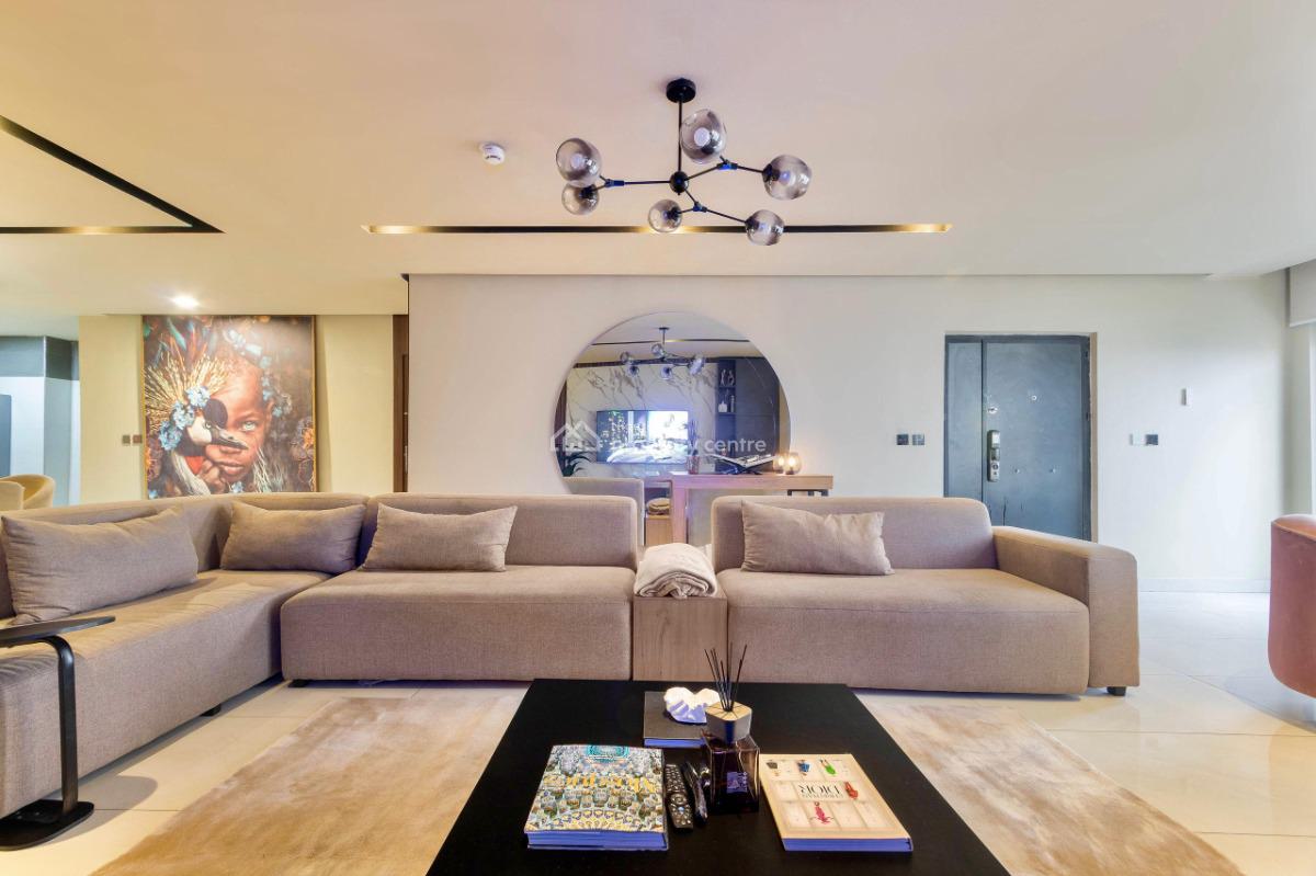 Deluxe Waterfront 3 Bedroom Apartment W/pool, Gym & More, Admiralty Way, Lekki Phase 1, Lekki, Lagos, Flat / Apartment Short Let