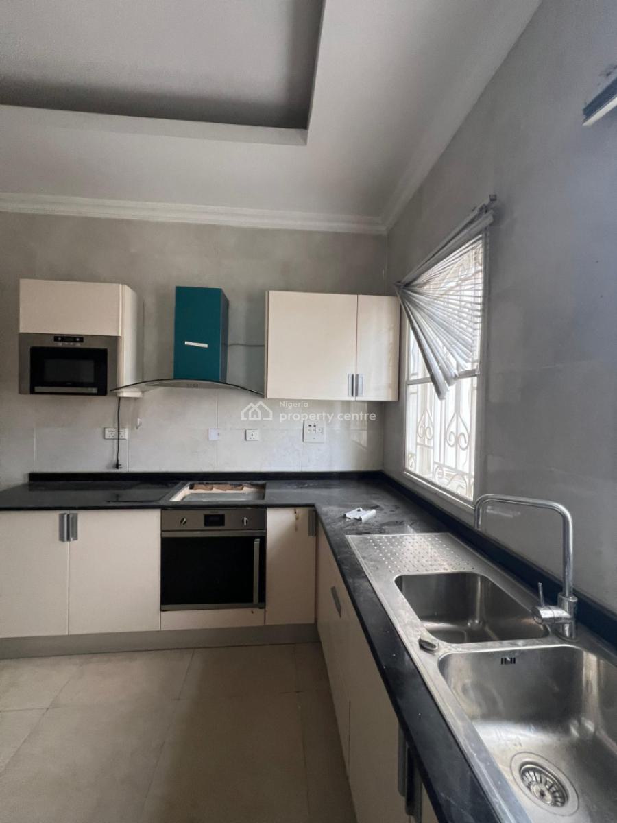 Fully Service 3bedroom Penthouse at Lekki Phase 1, Off Admiralty Way Lekki Phase 1, Lekki Phase 1, Lekki, Lagos, House for Rent