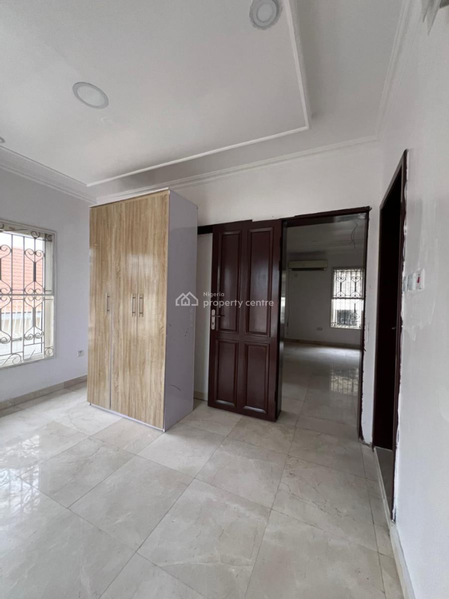 Fully Service 3bedroom Penthouse at Lekki Phase 1, Off Admiralty Way Lekki Phase 1, Lekki Phase 1, Lekki, Lagos, House for Rent