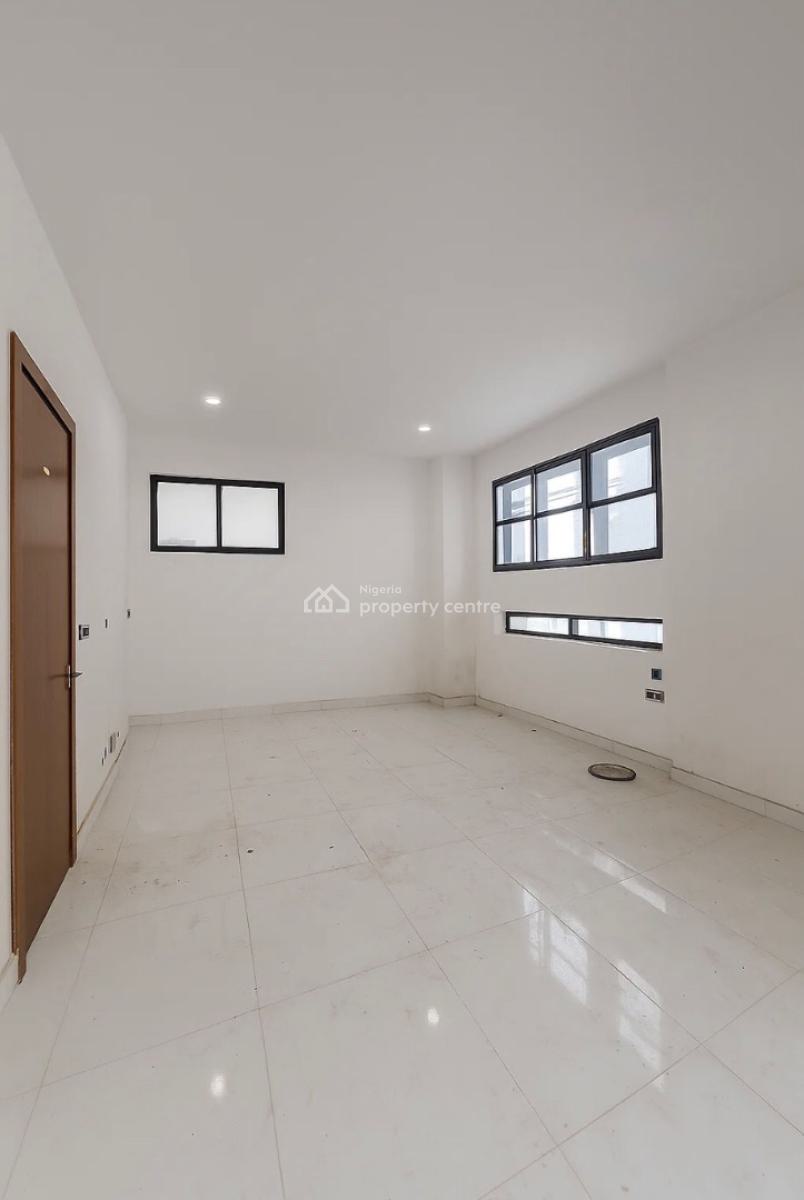 Swanky 2 Bedroom Loft in a New Estate, Off Freedom Way, Lekki Phase 1, Lekki, Lagos, Flat / Apartment for Rent