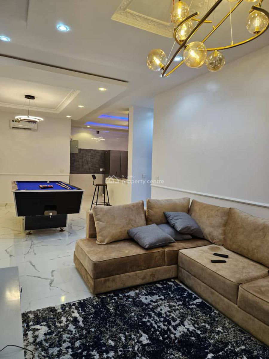 Luxurious 2-bedroom Apartment with Snooker, Ikate, Lekki, Lagos, Flat / Apartment Short Let
