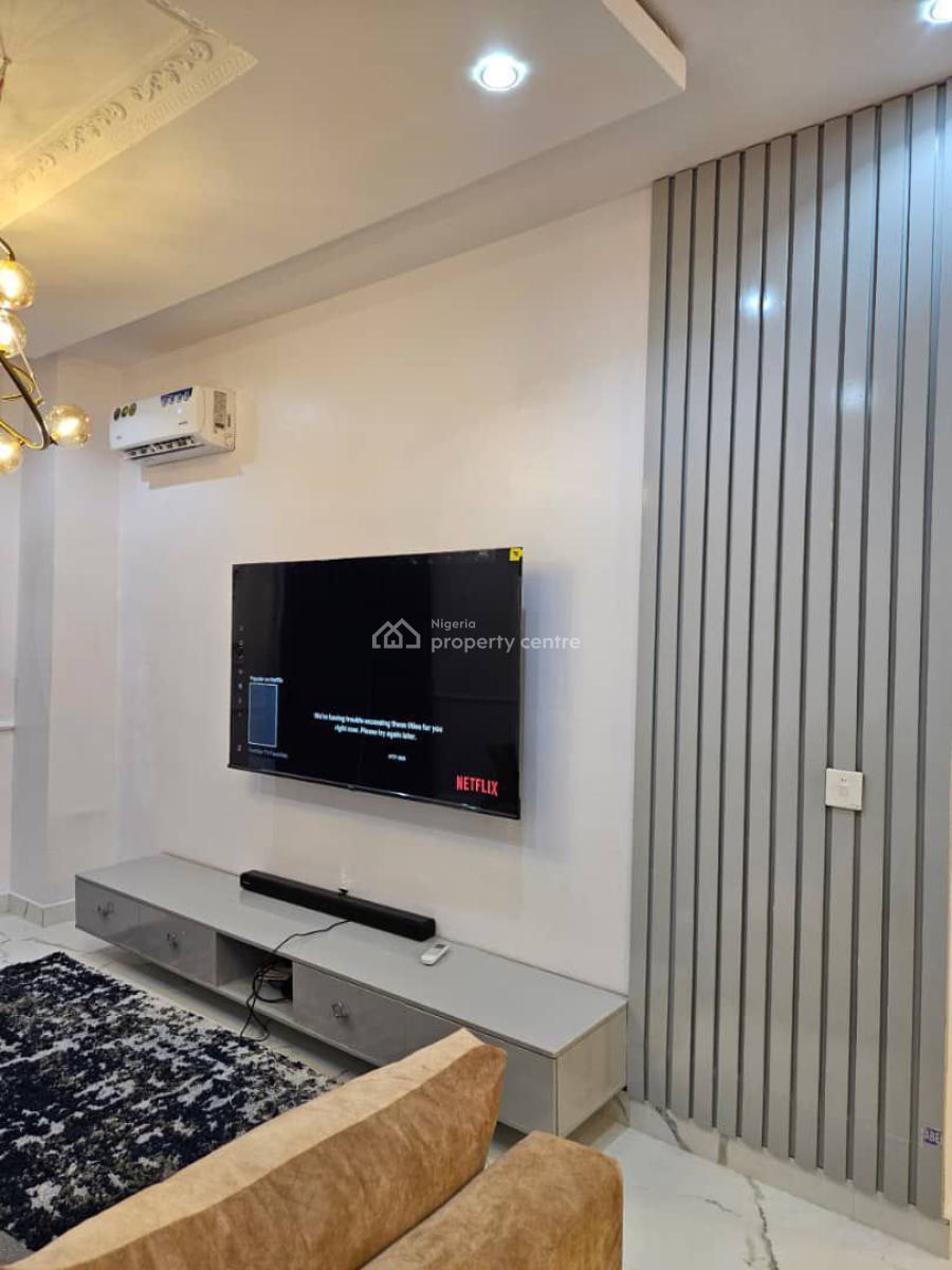 Luxurious 2-bedroom Apartment with Snooker, Ikate, Lekki, Lagos, Flat / Apartment Short Let