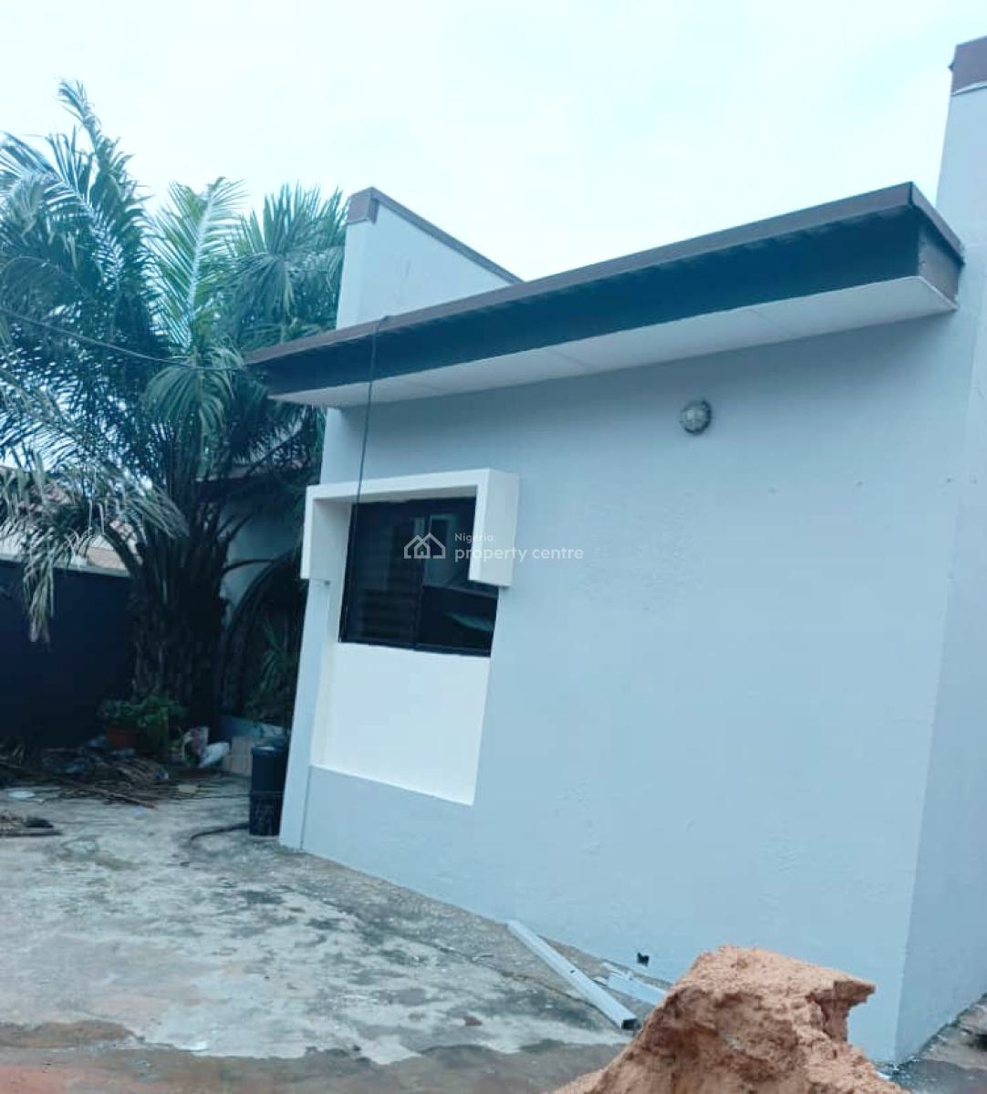 Luxury Well Renovated 3 Bedroom Bungalow with a Room Self Contain Bq, Omole Phase 2, Ikeja, Lagos, Detached Bungalow for Rent