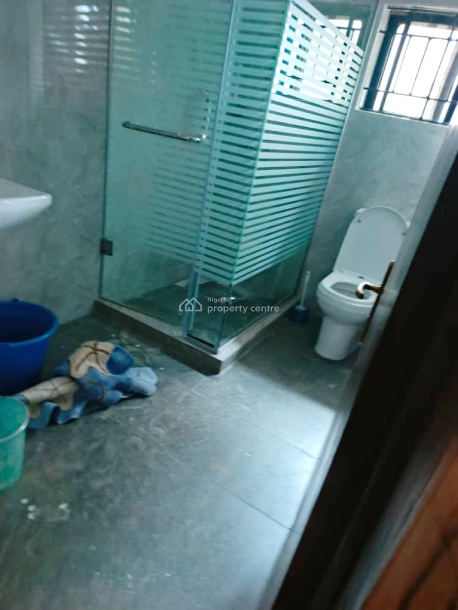 Luxury Well Renovated 3 Bedroom Bungalow with a Room Self Contain Bq, Omole Phase 2, Ikeja, Lagos, Detached Bungalow for Rent