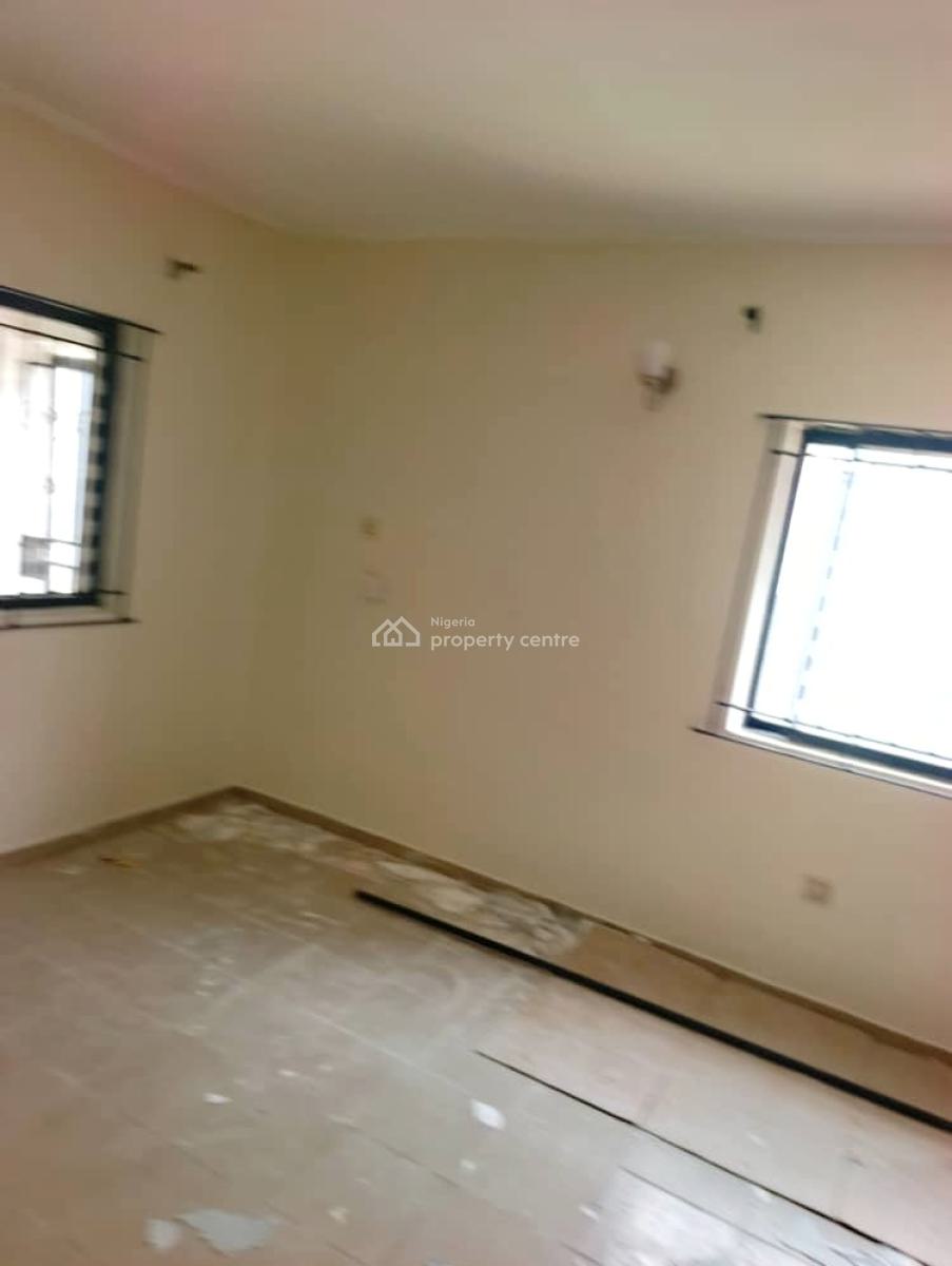 Luxury Well Renovated 3 Bedroom Bungalow with a Room Self Contain Bq, Omole Phase 2, Ikeja, Lagos, Detached Bungalow for Rent