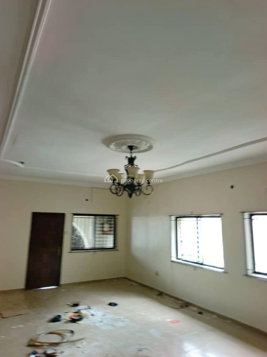 Luxury Well Renovated 3 Bedroom Bungalow with a Room Self Contain Bq, Omole Phase 2, Ikeja, Lagos, Detached Bungalow for Rent