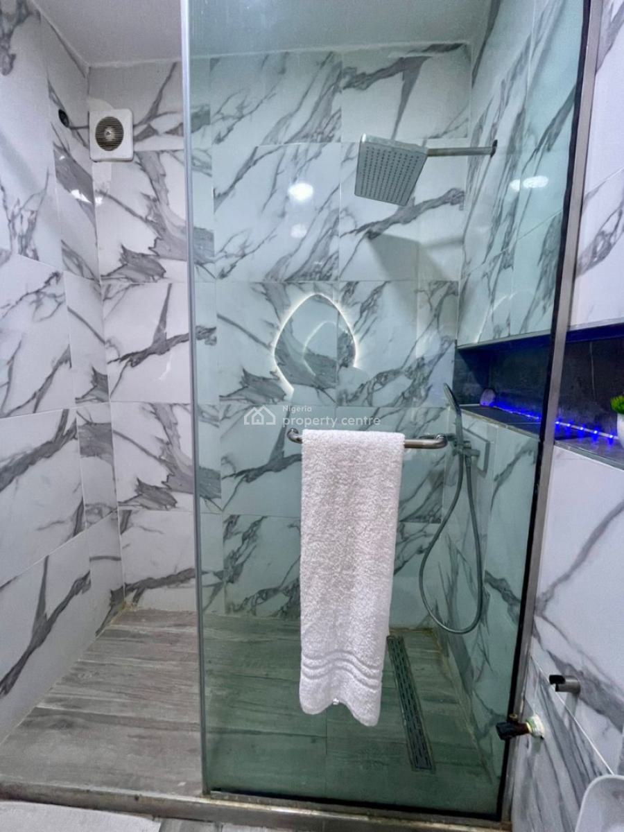 Luxurious 1bedroom Apartment Scrabble Games, Admiralty Way, Lekki Phase 1, Lekki, Lagos, Mini Flat (room and Parlour) Short Let