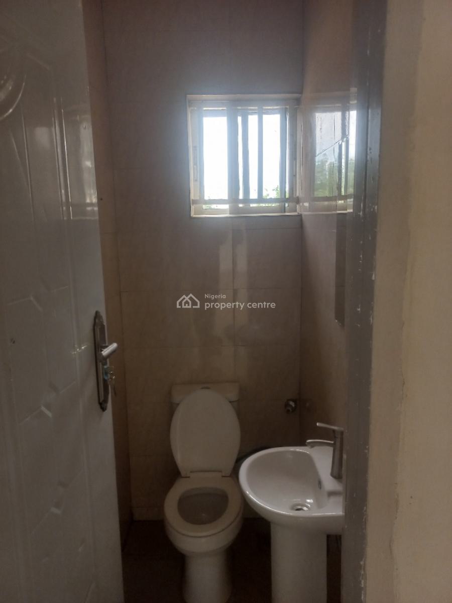 Spacious 3bedrooms Bungalow with 2 Rooms Bq, Prince and Princess Estate, Kaura, Abuja, Detached Bungalow for Rent