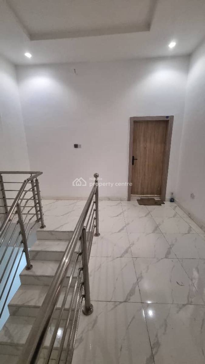 3 Bedroom Apartment Self Compound, Vgc, Ajah, Lagos, Flat / Apartment for Rent